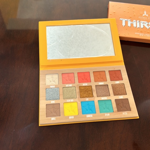 Jeffree Star Thirsty Palette - Picture 3 of 6